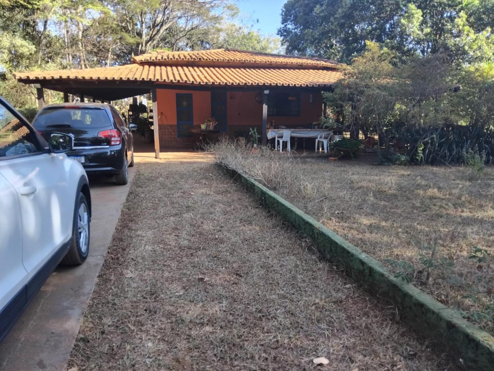 Sitio Bemtevi - Jockey Camping - Uberlandia Villa Eksteriør billede
